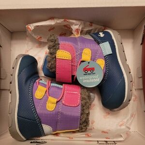 See Kai Run 4T winter boots